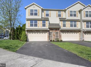 154 Mapleton Blvd, Harrisburg, PA 17112