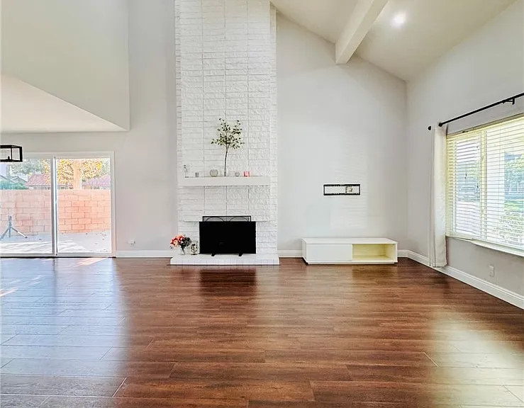 1413 W Moore Ave — Photo 7
