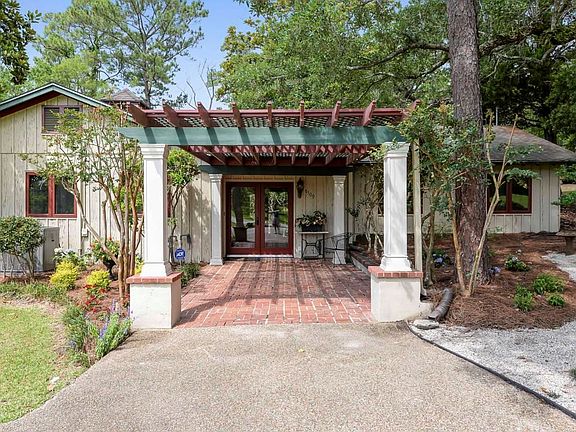 5th image of 6109 Shore Dr
