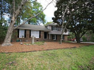 2 Regis Ct, Charleston, SC 29407