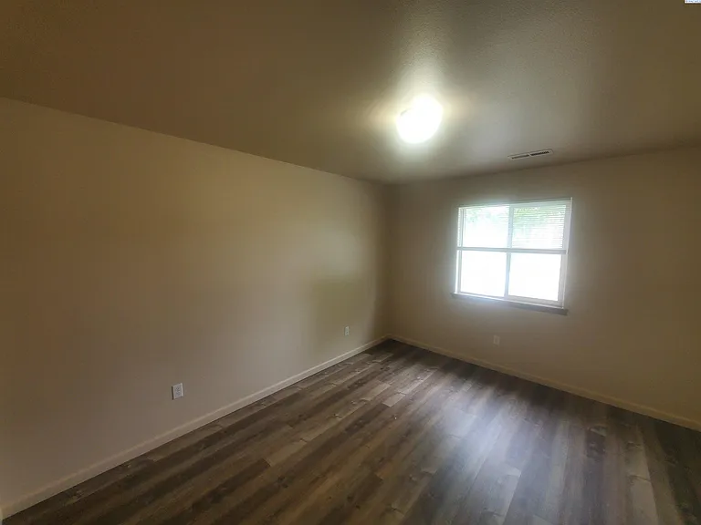1666 Cactus Loop — Photo 5