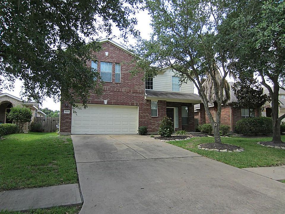 1st image of 18019 Rose Hill Park Ln