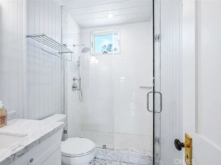358 Cliff — Photo 11