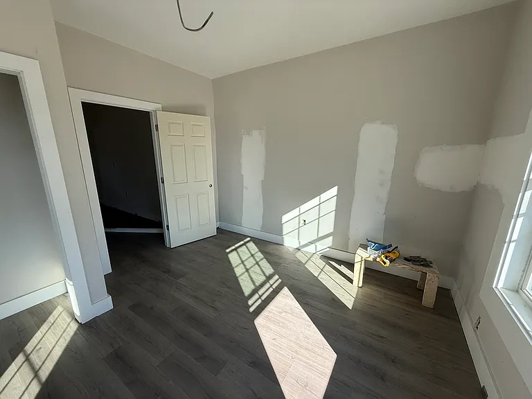 221 E Plank Rd — Photo 23