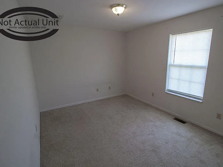 1413 N Frideriki Dr — Photo 18