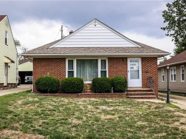 11517 Fordham Rd, Garfield Heights, OH 44125