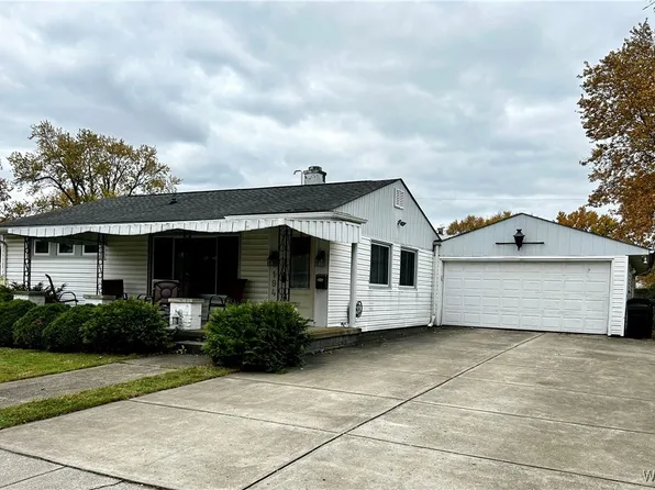 194 Glenhurst Rd, Tonawanda, NY 14150