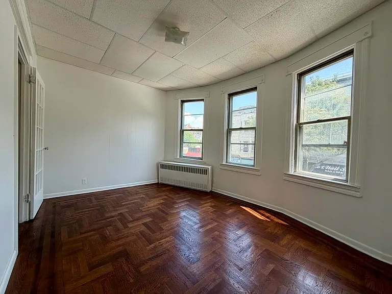 743 W Side Ave #2 — Photo 3