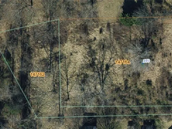 209 River St, East Bend, NC 27018