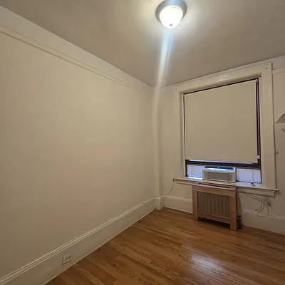Bedroom, photo 2