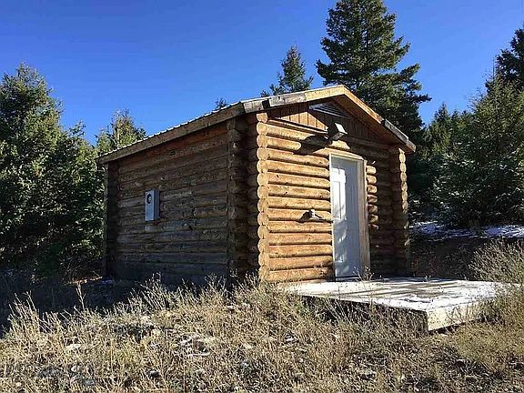 5th image of 900 Flint Creek Rd