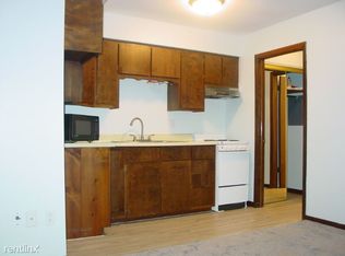 615 Lincoln St APT A, Lowell, IN 46356