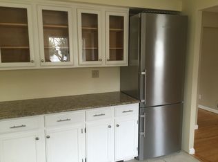 41 Church St, Old Saybrook, CT 06475