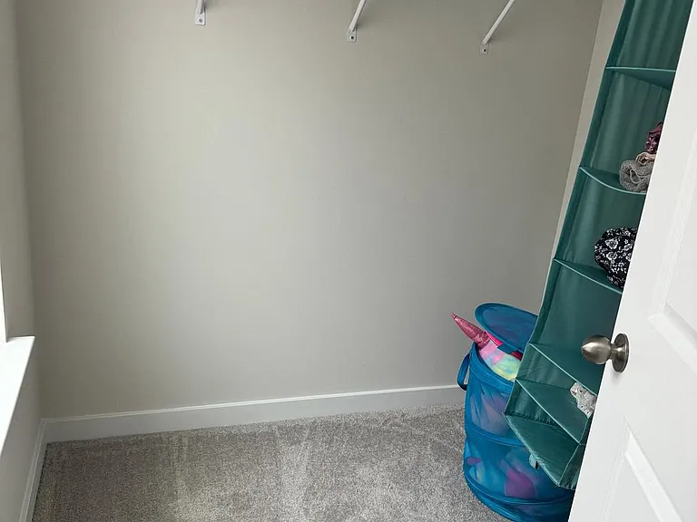 60 Four Leaf Dr — Photo 12