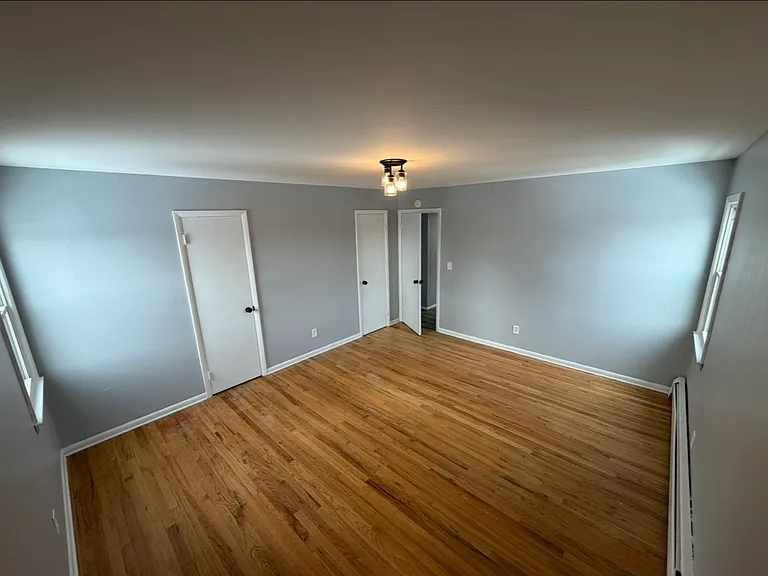 32 Brady Ave #2 — Photo 9