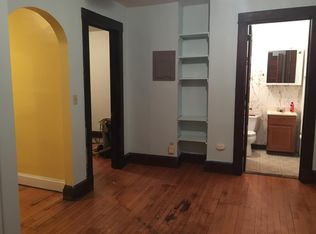 1049 E Johnson St APT 4, Madison, WI 53703