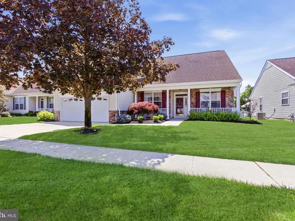 10 Shane St, Sicklerville, NJ 08081
