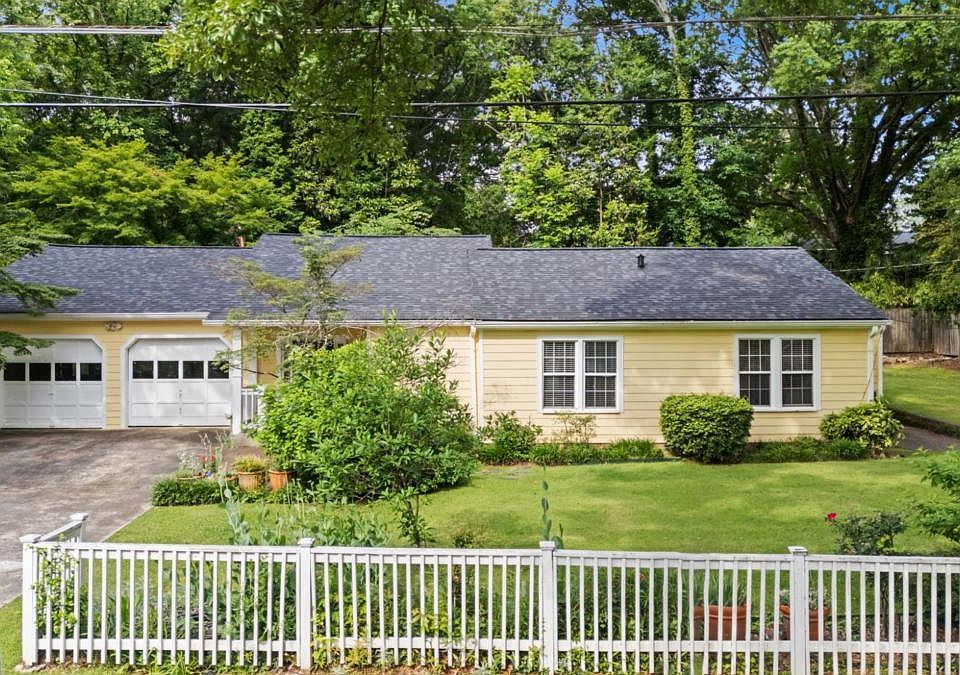 1st image of 2468 Pine Lake Rd
