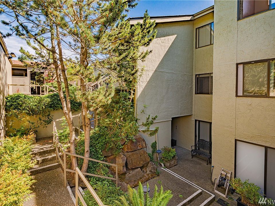 1st image of 6610 Park Point Way NE #D-302