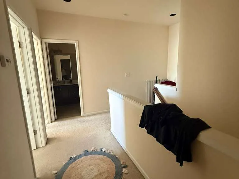 530 Whitworth Ln — Photo 32