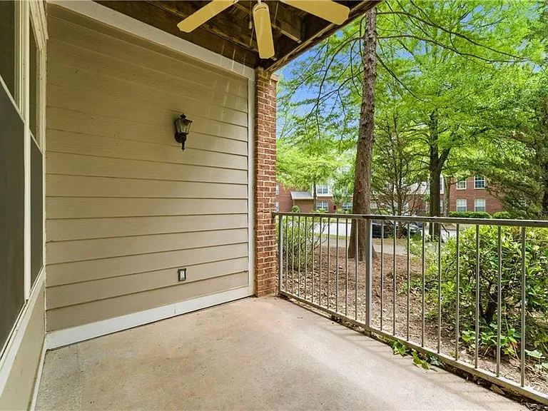 245 Amal Dr SW #2007 — Photo 19