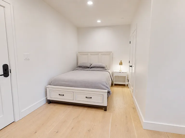 50 Leo M Birmingham Pkwy #708 — Photo 4