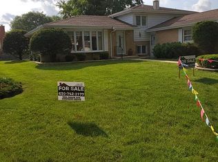 7024 Osage Ave, Downers Grove, IL 60516