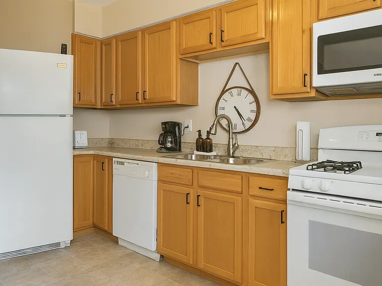 6818 Vernon Ave — Photo 9
