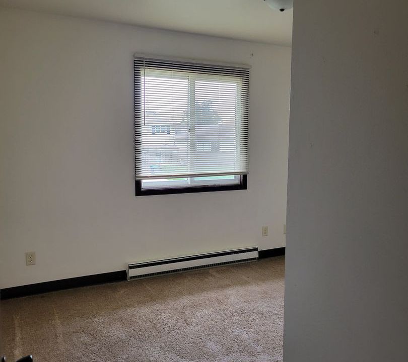 1st image of 315 Polk St APT 11