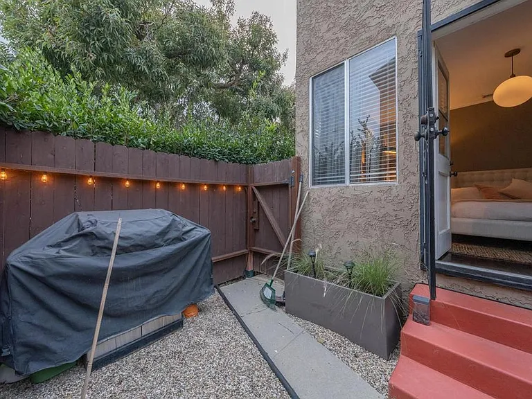 1298 S Cloverdale Ave #1298 — Photo 33