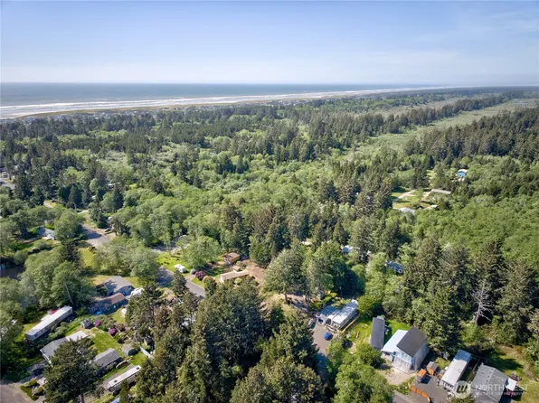 1907 324th Place, Ocean Park, WA 98640