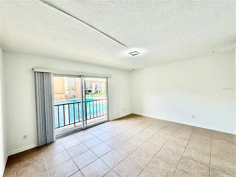 5820 N Church Ave #239 — Photo 10