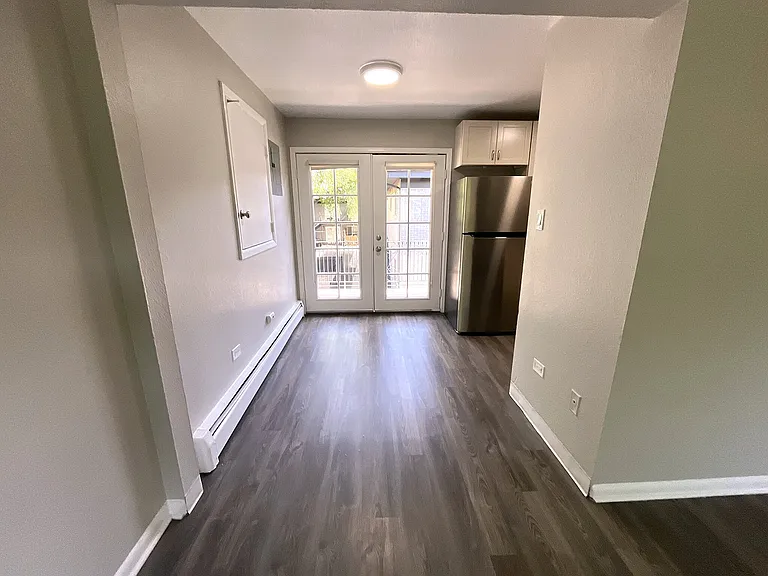Oak North Apartments — Photo 95