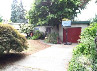 14037 19th Ave NE, Seattle, WA 98125