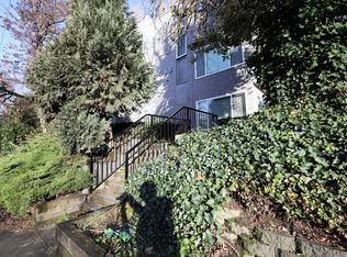5018 11th Ave NE APT D, Seattle, WA 98105