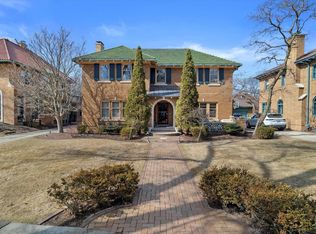 3535 N Summit Ave, Shorewood, WI 53211