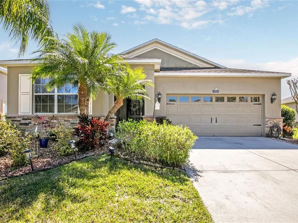 5262 Royce Dr, Mount Dora, FL 32757