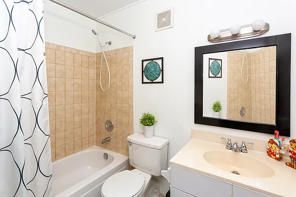 Sold by Compass | media 10