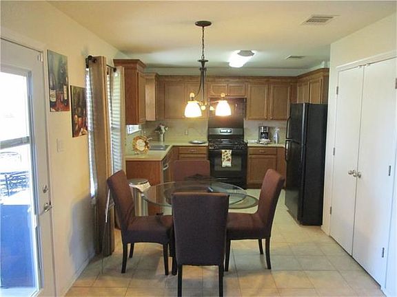 3rd image of 310 Antelope Trl