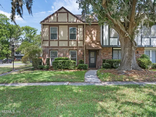 8195 TRAFALGAR Square, Jacksonville, FL 32217