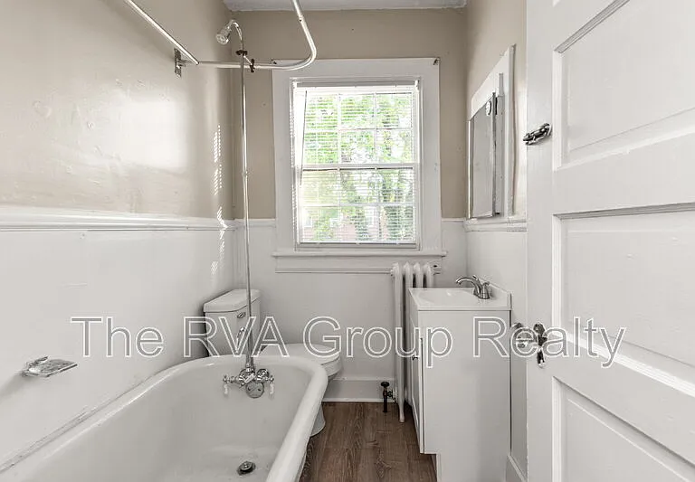 2611 Grayland Ave — Photo 32