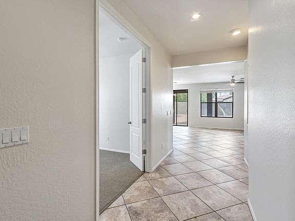 4th image of 15438 W Monterosa St