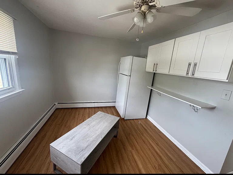 119 Garibaldi Ave #2 — Photo 6