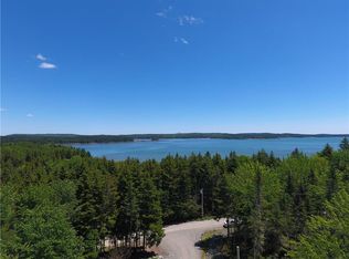 543 Duck Cove Rd, Roque Bluffs, ME 04654