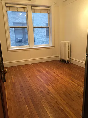 Rented by Sandra Ospina, Licensed Real Estate Broker | media 25