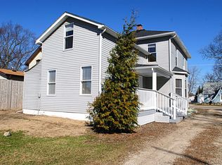 219 E Grand Ave, Lake Villa, IL 60046