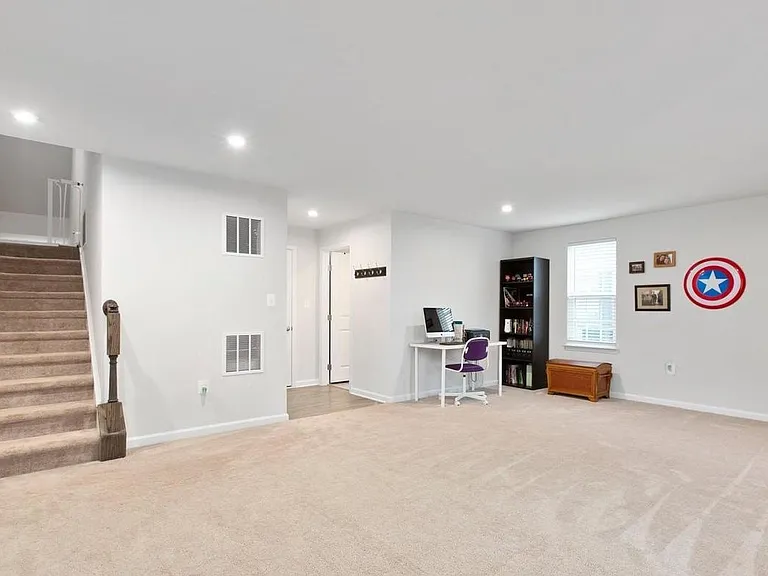 9828 Cedarmass Cir — Photo 30