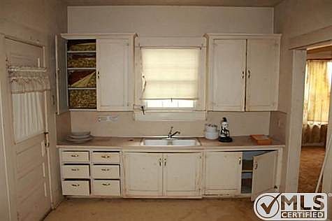 5th image of 713 Cockerell Dr