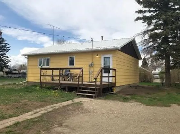 207 S Washington St, Conrad, MT 59425