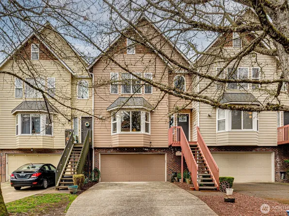 75 River Rock Lane #F, Woodland, WA 98674